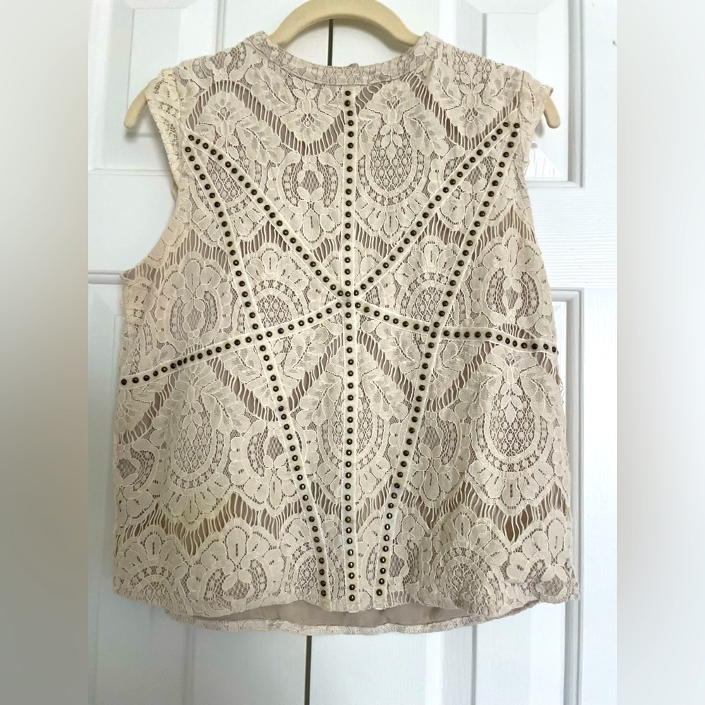 Joyfolie Cream lace look with brass stud top, size medium